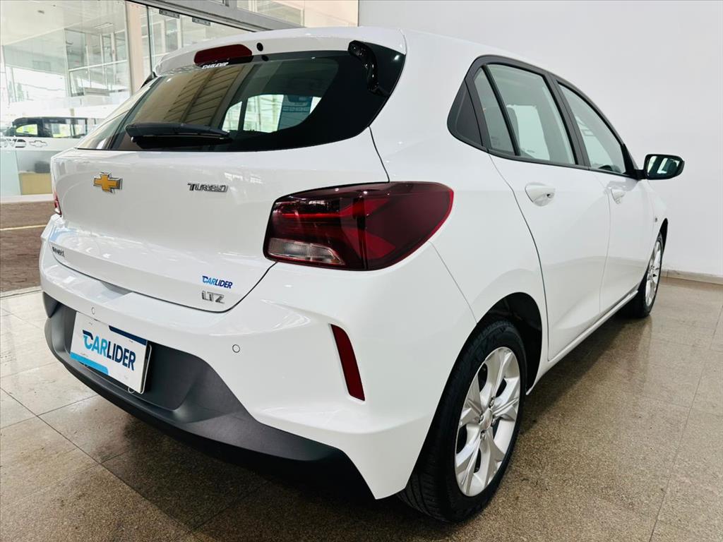 ONIX 1.0 TURBO FLEX LTZ AUTOMÁTICO9