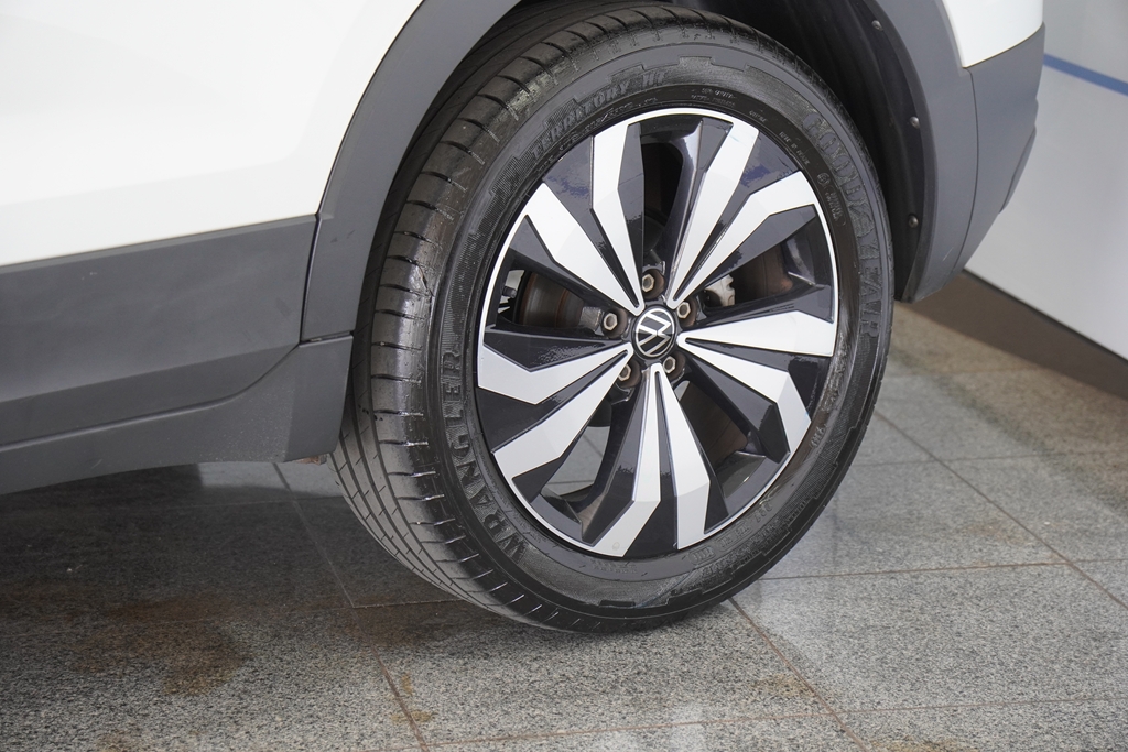 T-CROSS 1.0 200 TSI TOTAL FLEX AUTOMÁTICO4