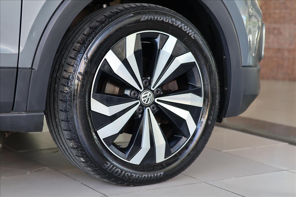 VOLKSWAGEN T-CROSS 1.4 250 TSI TOTAL FLEX HIGHLINE AUTOMÁTICO