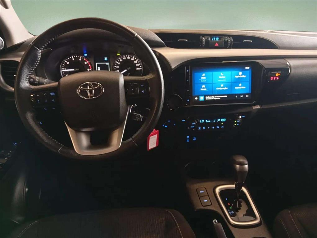 HILUX 2.8 D-4D TURBO DIESEL CD SR 4X4 AUTOMÁTICO8
