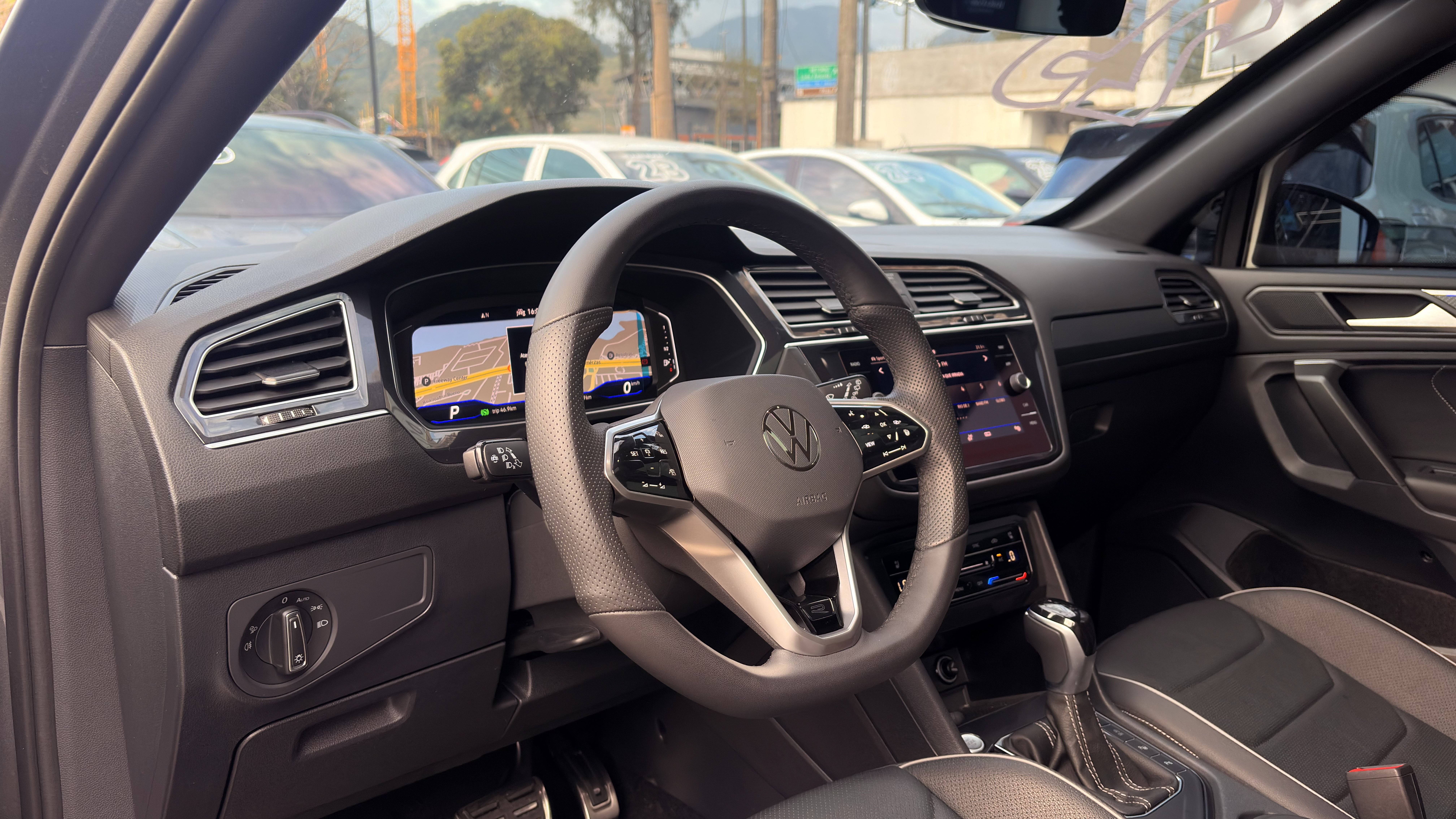 TIGUAN 2.0 300 TSI GASOLINA ALLSPACE R-LINE AUTOMÁTICO8