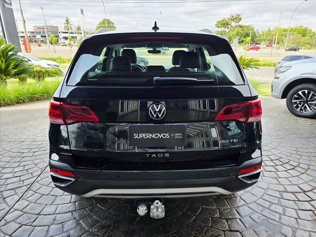 TAOS 1.4 250 TSI TOTAL FLEX COMFORTLINE AUTOMÁTICO5
