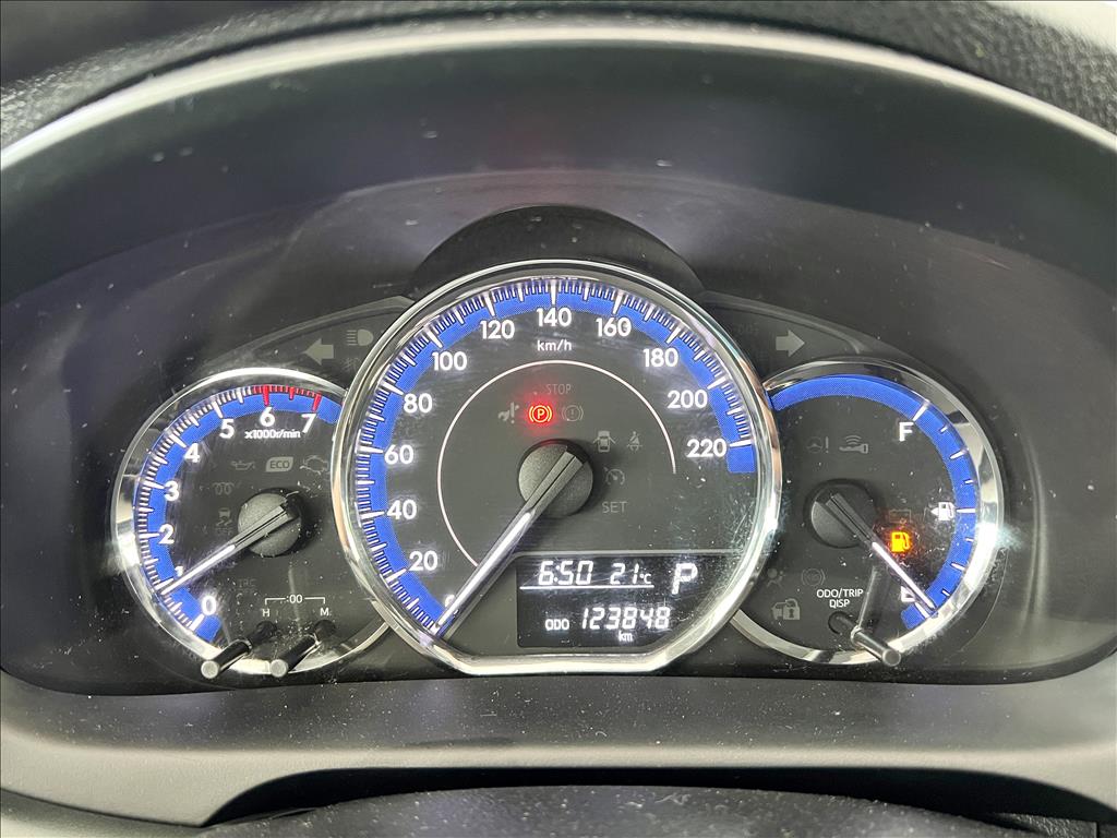 YARIS 1.3 16V FLEX XL MULTIDRIVE8