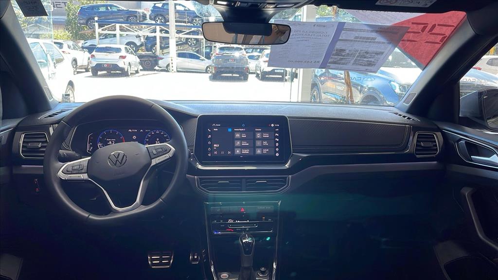 Volkswagen-T-CROSS-1.4 250 TSI TOTAL FLEX HIGHLINE AUTOMÁTICO