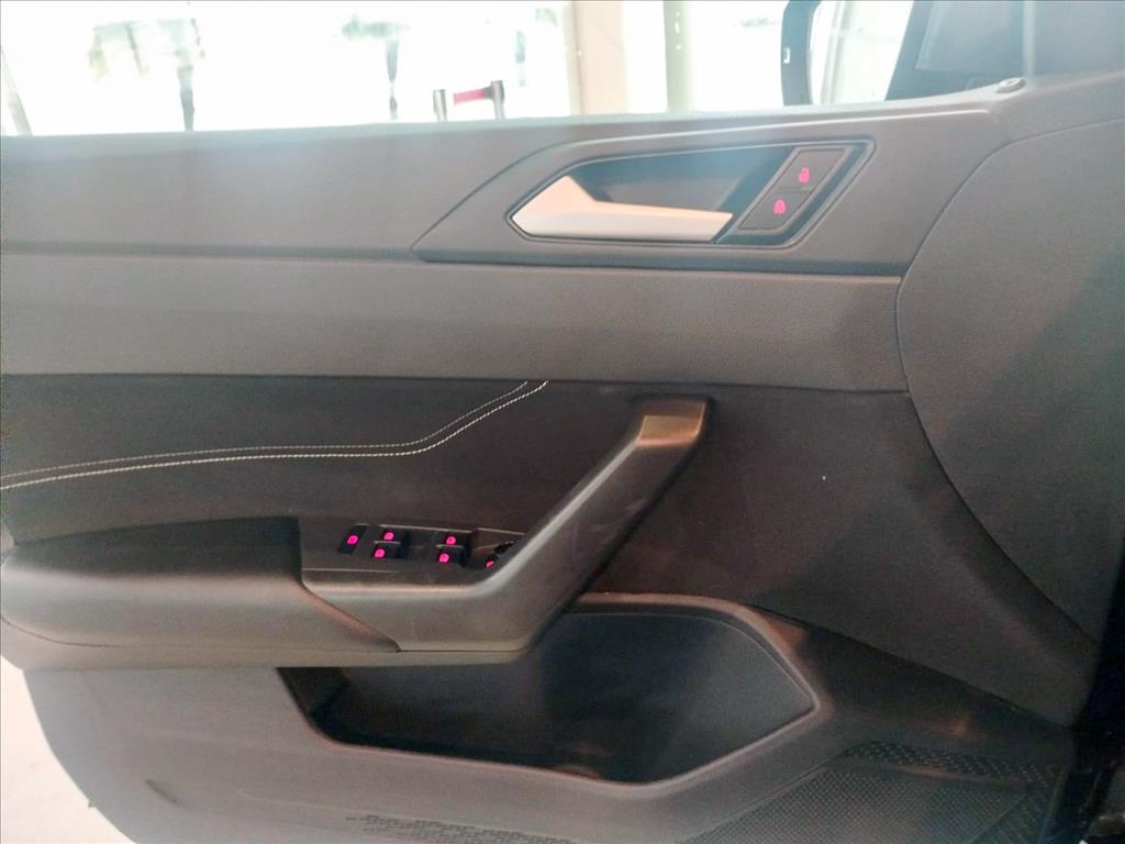 VIRTUS 1.4 250 TSI EXCLUSIVE AUTOMÁTICO13