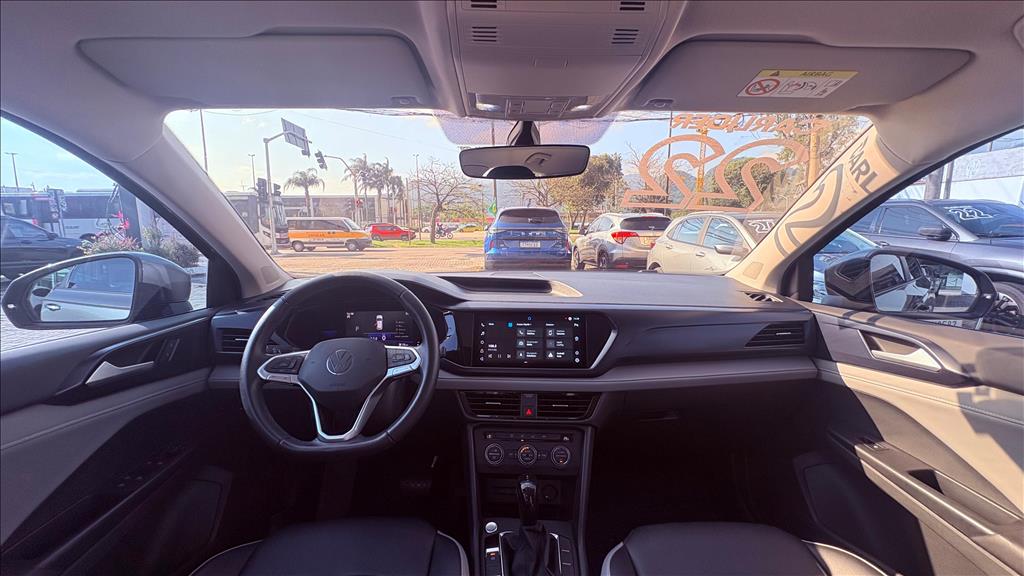 TAOS 1.4 250 TSI TOTAL FLEX COMFORTLINE AUTOMÁTICO11