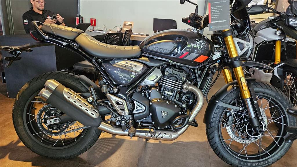 SCRAMBLER 400 XC2