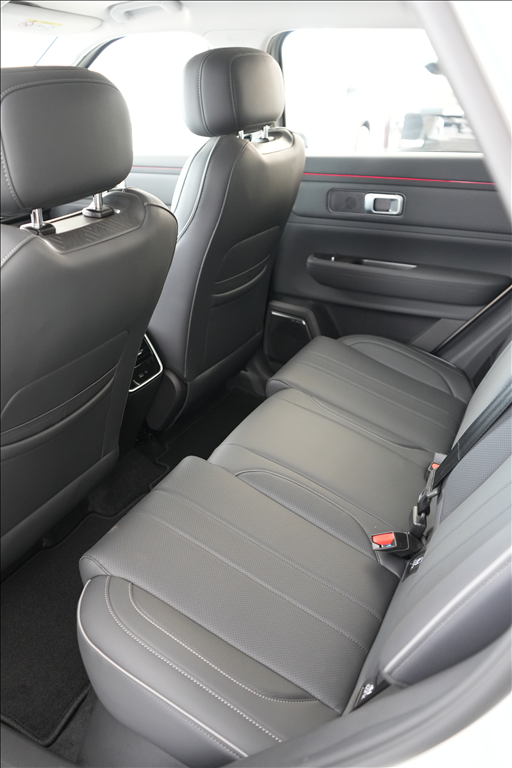 7 1.5 TGDI PHEV PRESTIGE DHT17