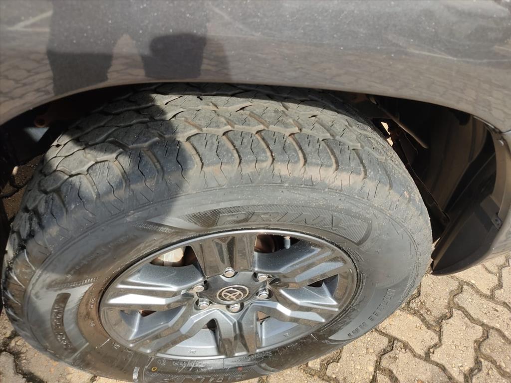 HILUX 2.8 D-4D TURBO DIESEL CD SR 4X4 AUTOMÁTICO14