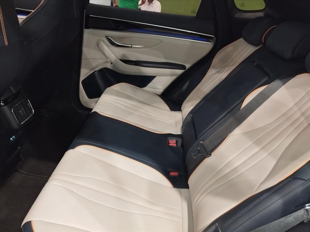 SONG PLUS 1.5 DM-I HÍBRIDO AUTOMÁTICO13