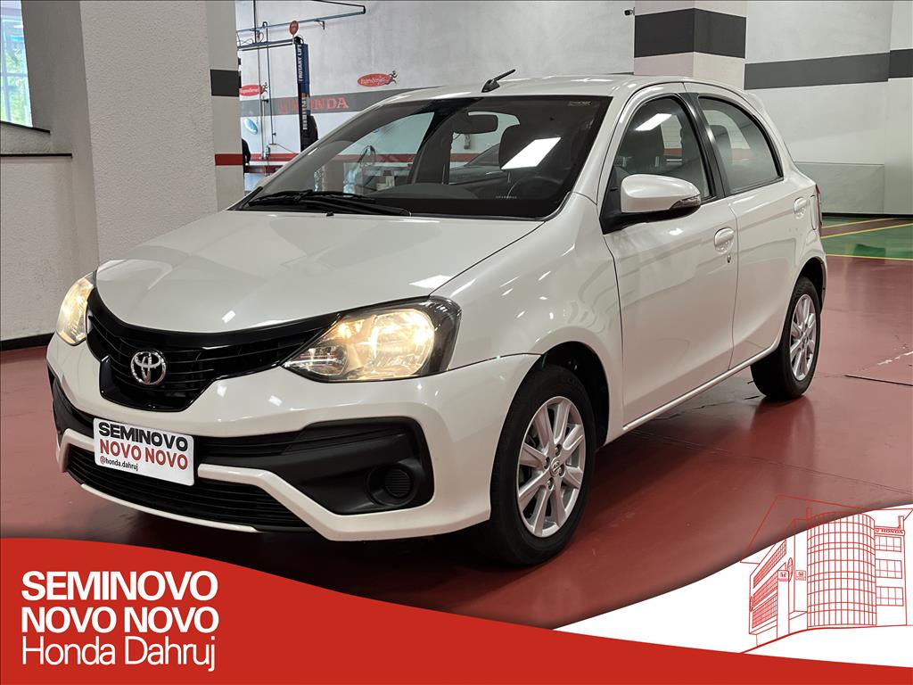 ETIOS 1.5 X PLUS 16V FLEX 4P AUTOMÁTICO0