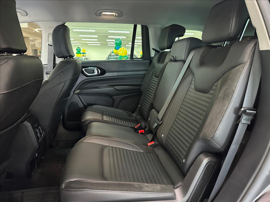 COMMANDER 1.3 T270 TURBO FLEX LIMITED AT68