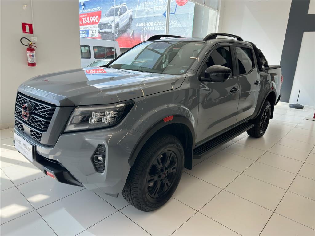 FRONTIER 2.3 16V TURBO DIESEL PRO4X CD 4X4 AUTOMÁTICO3