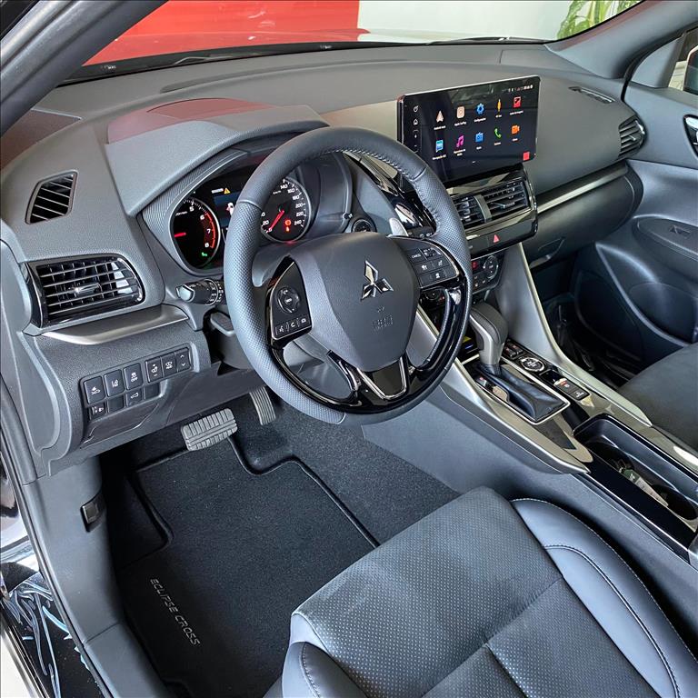 Mitsubishi-ECLIPSE CROSS-1.5 MIVEC TURBO GASOLINA HPE-S BLACK S-AWC CVT