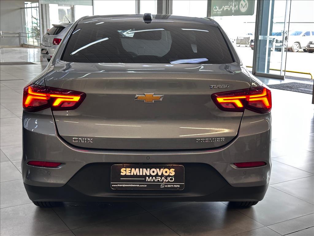 ONIX PLUS 1.0 TURBO FLEX PREMIER AUTOMÁTICO10
