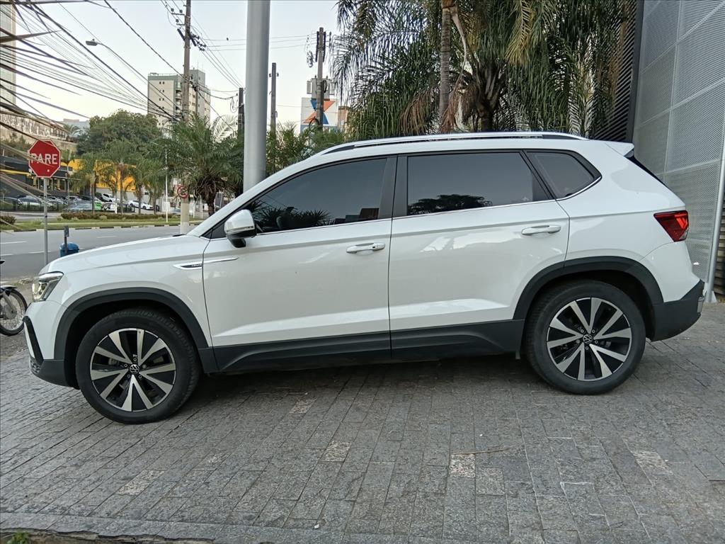 VW - Volkswagen-TAOS-1.4 250 TSI TOTAL FLEX HIGHLINE AUTOMÁTICO