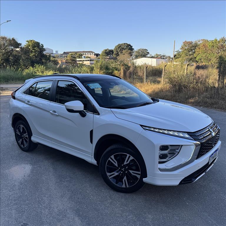 Mitsubishi-ECLIPSE CROSS-1.5 MIVEC TURBO GASOLINA HPE-S S-AWC CVT