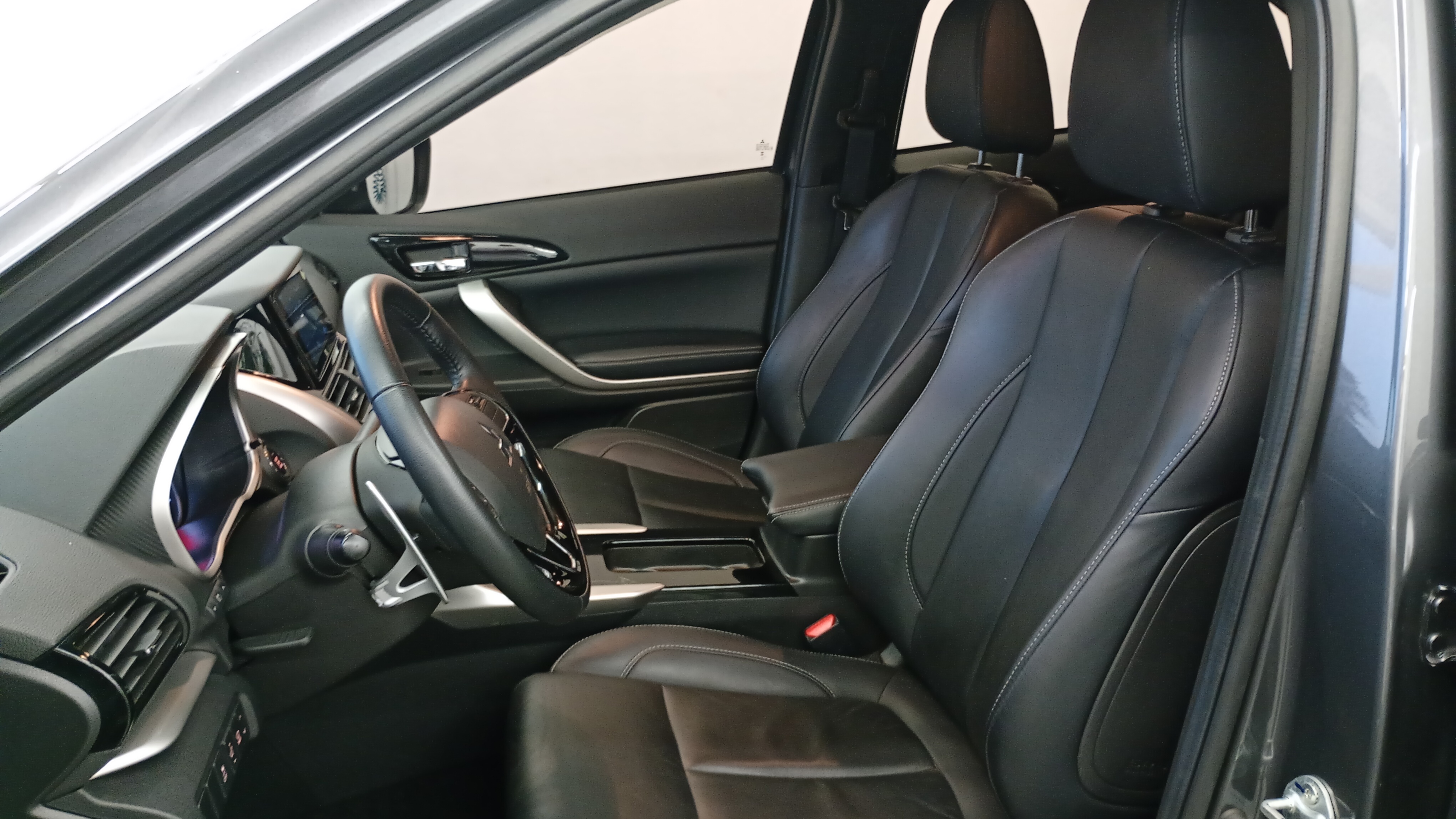 ECLIPSE CROSS 1.5 MIVEC TURBO GASOLINA HPE CVT6