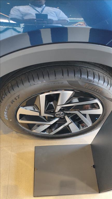 T-CROSS 1.4 250 TSI TOTAL FLEX HIGHLINE AUTOMÁTICO2