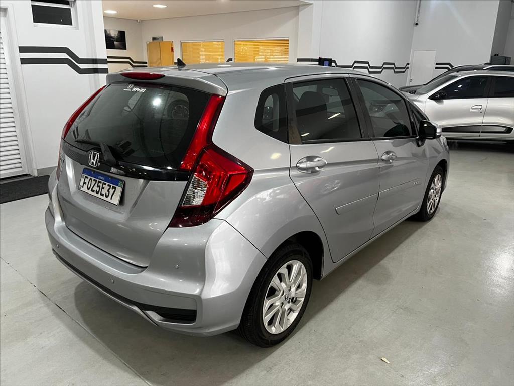FIT 1.5 LX 16V FLEX 4P AUTOMÁTICO6