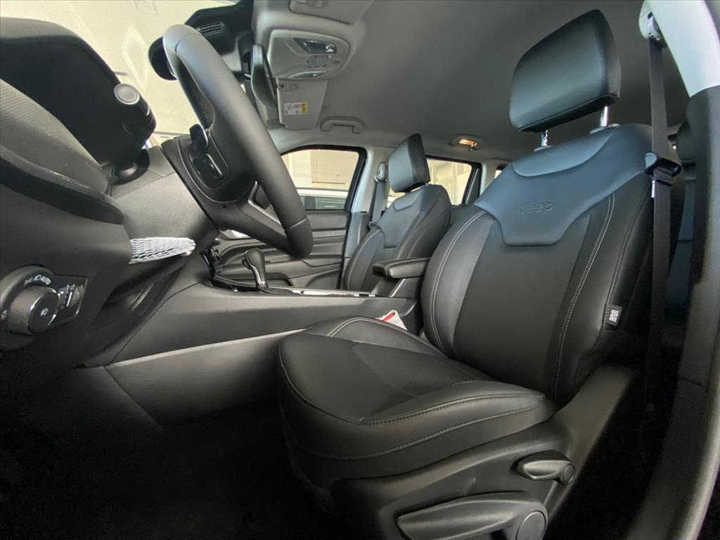 COMPASS 1.3 T270 TURBO FLEX LONGITUDE AT6 COMPASS 1.3 T270 TURBO FLEX LONGITUDE AT6