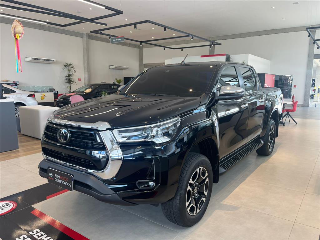HILUX