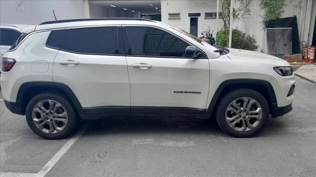 Jeep-COMPASS-1.3 T270 TURBO FLEX LONGITUDE AT6