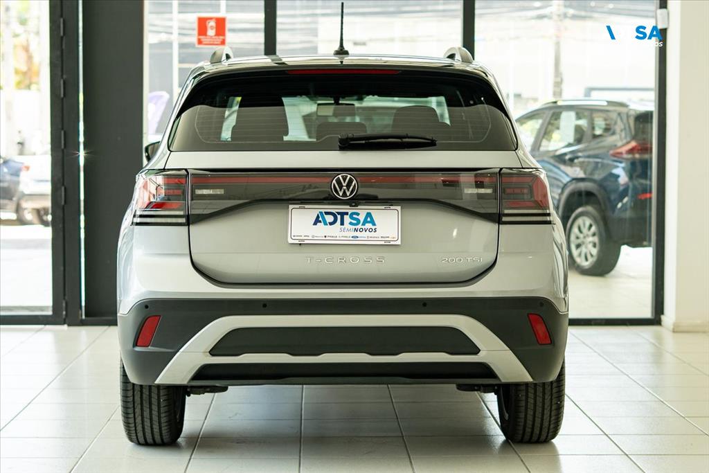 VOLKSWAGEN T-CROSS 1.0 200 TSI TOTAL FLEX AUTOMÁTICO