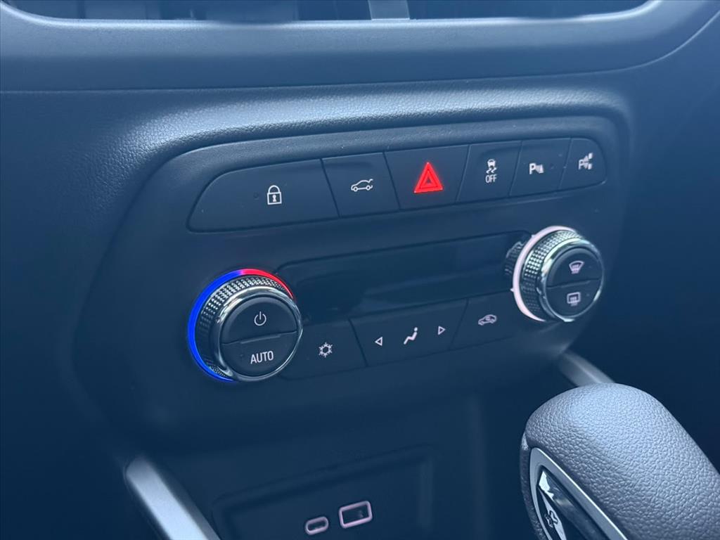 ONIX PLUS 1.0 TURBO FLEX PREMIER AUTOMÁTICO8