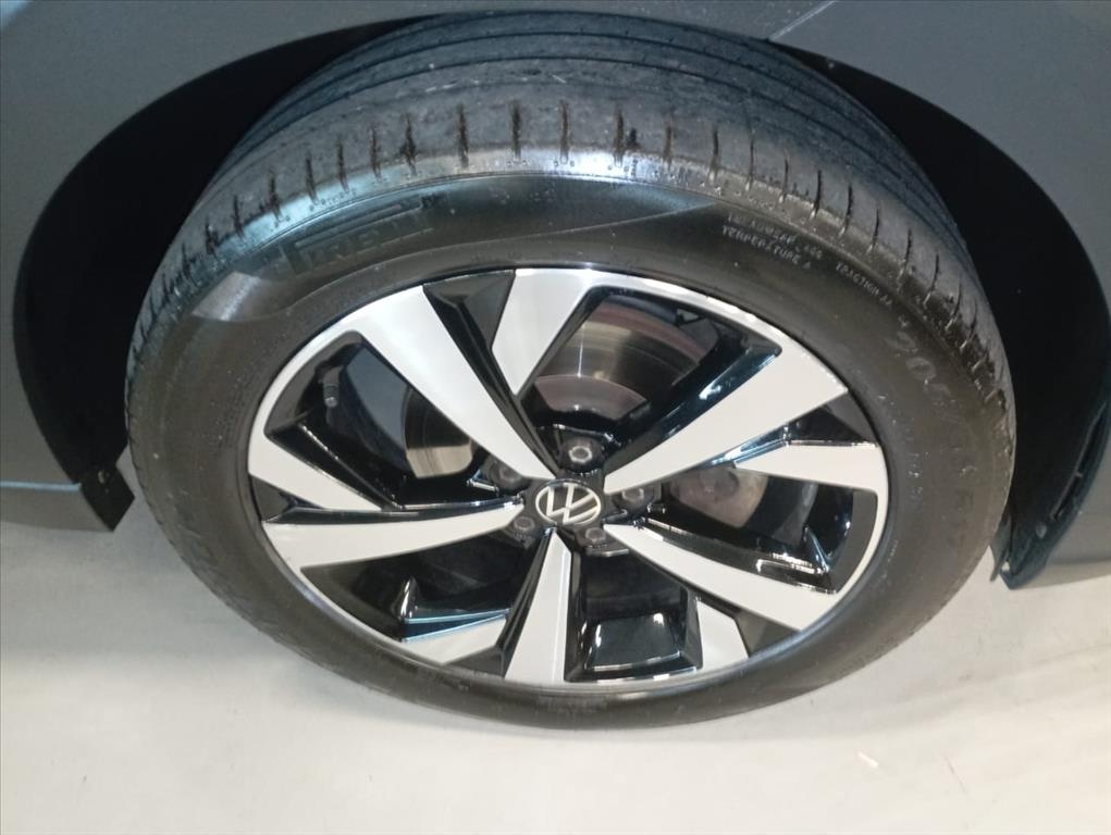 NIVUS 1.0 200 TSI TOTAL FLEX HIGHLINE AUTOMÁTICO10