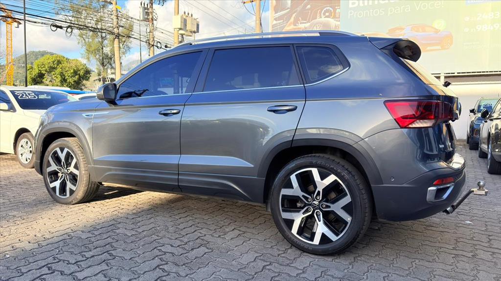 TAOS 1.4 250 TSI TOTAL FLEX HIGHLINE AUTOMÁTICO2