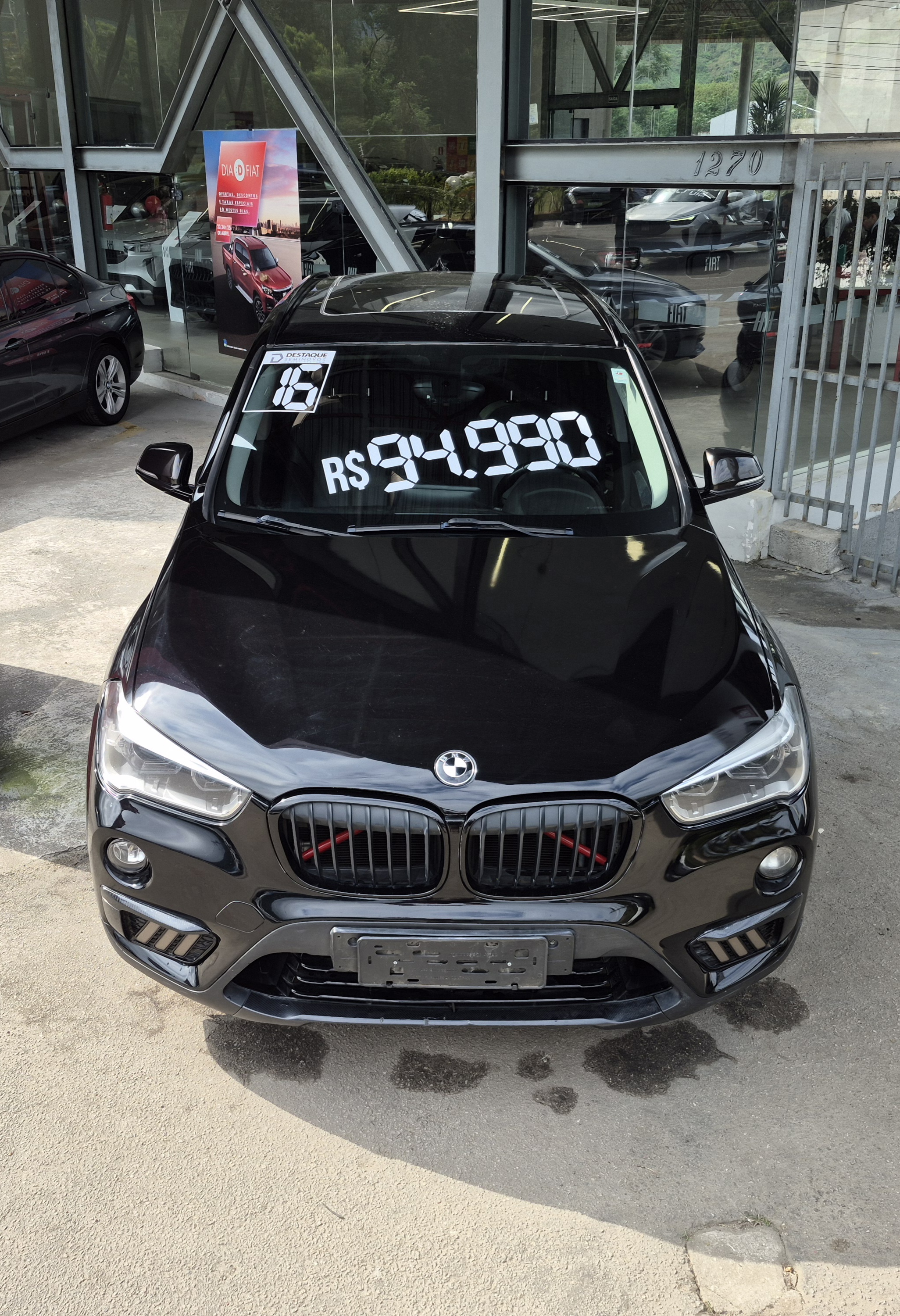 Foto ilustrativa do carro