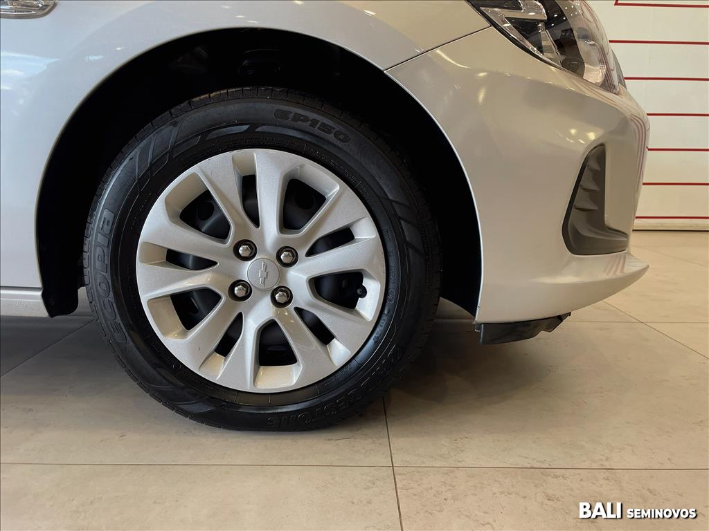 ONIX 1.0 TURBO FLEX LT AUTOMÁTICO8