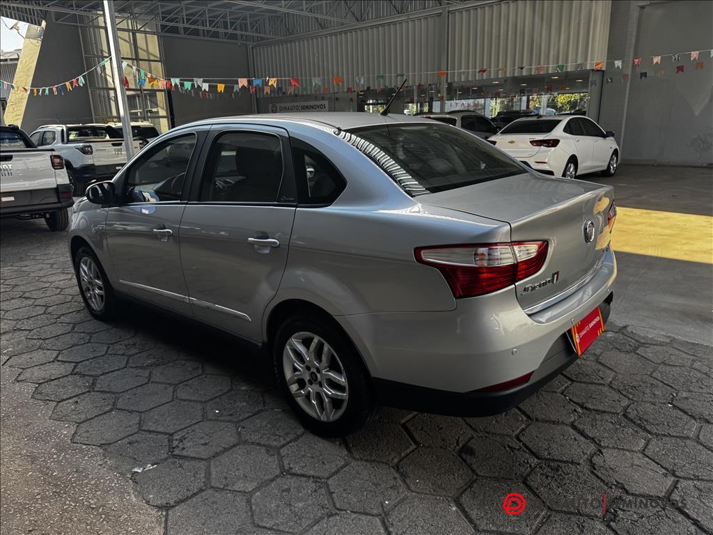 Fiat-GRAND SIENA-1.6 MPI ESSENCE 16V FLEX 4P AUTOMATIZADO