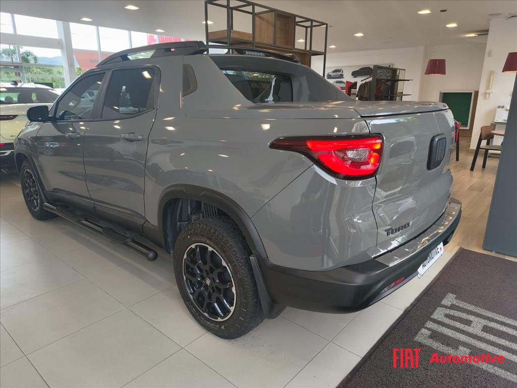 TORO 2.0 16V TURBO DIESEL ULTRA 4WD AT93