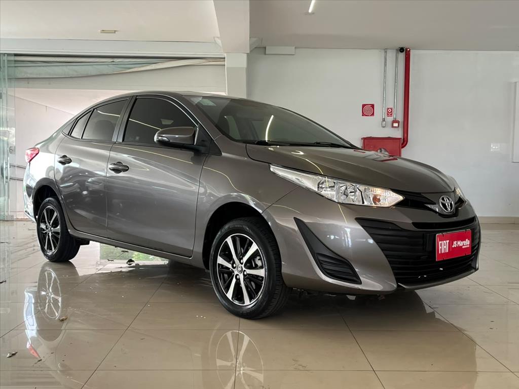 YARIS 1.5 16V FLEX SEDAN XL LIVE MULTIDRIVE0