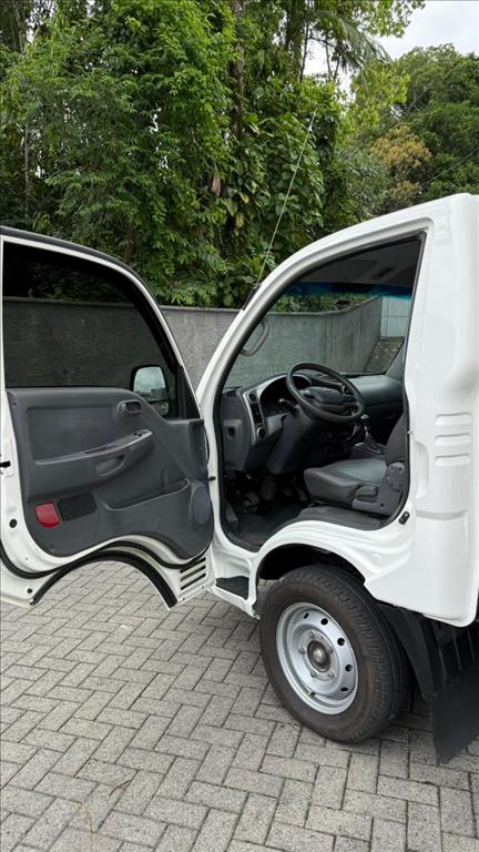 BONGO 2.5 TD DIESEL STD CS MANUAL1