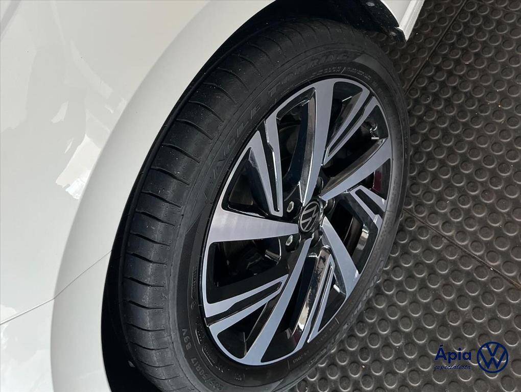 VIRTUS 1.0 200 TSI HIGHLINE AUTOMÁTICO10