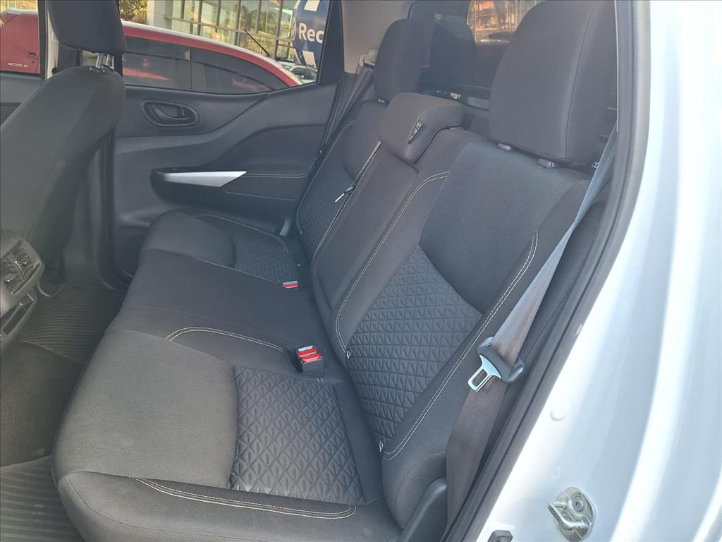 FRONTIER 2.3 16V TURBO DIESEL ATTACK CD 4X4 AUTOMÁTICO10