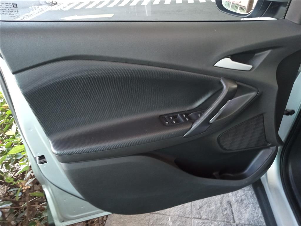 TRACKER 1.0 TURBO FLEX LTZ AUTOMÁTICO11