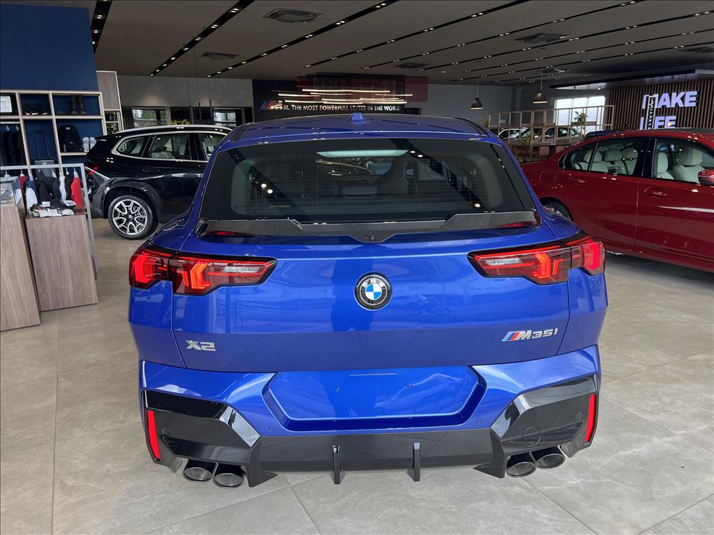 X2 2.0 TURBO GASOLINA XDRIVE M35i STEPTRONIC11
