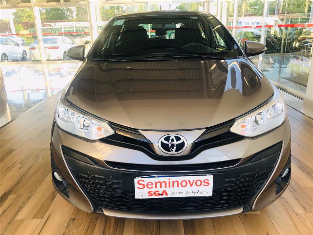 YARIS 1.3 16V FLEX XL PLUS TECH MULTIDRIVE YARIS 1.3 16V FLEX XL PLUS TECH MULTIDRIVE