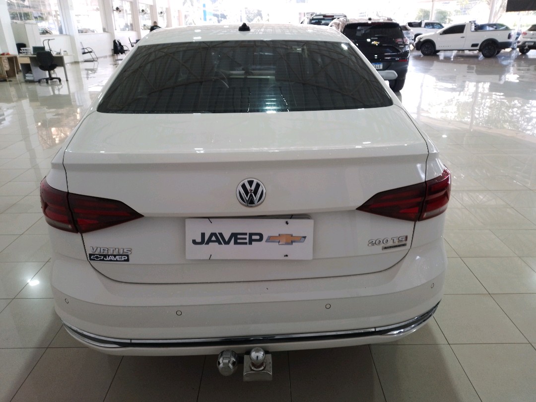 Volkswagen-VIRTUS-1.0 200 TSI HIGHLINE AUTOMÁTICO
