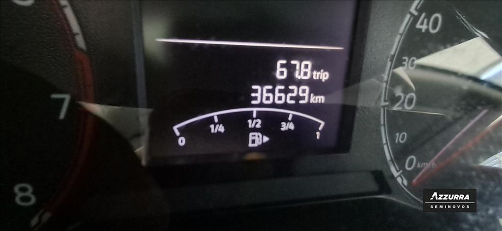 POLO 1.0 MPI TRACK MANUAL9