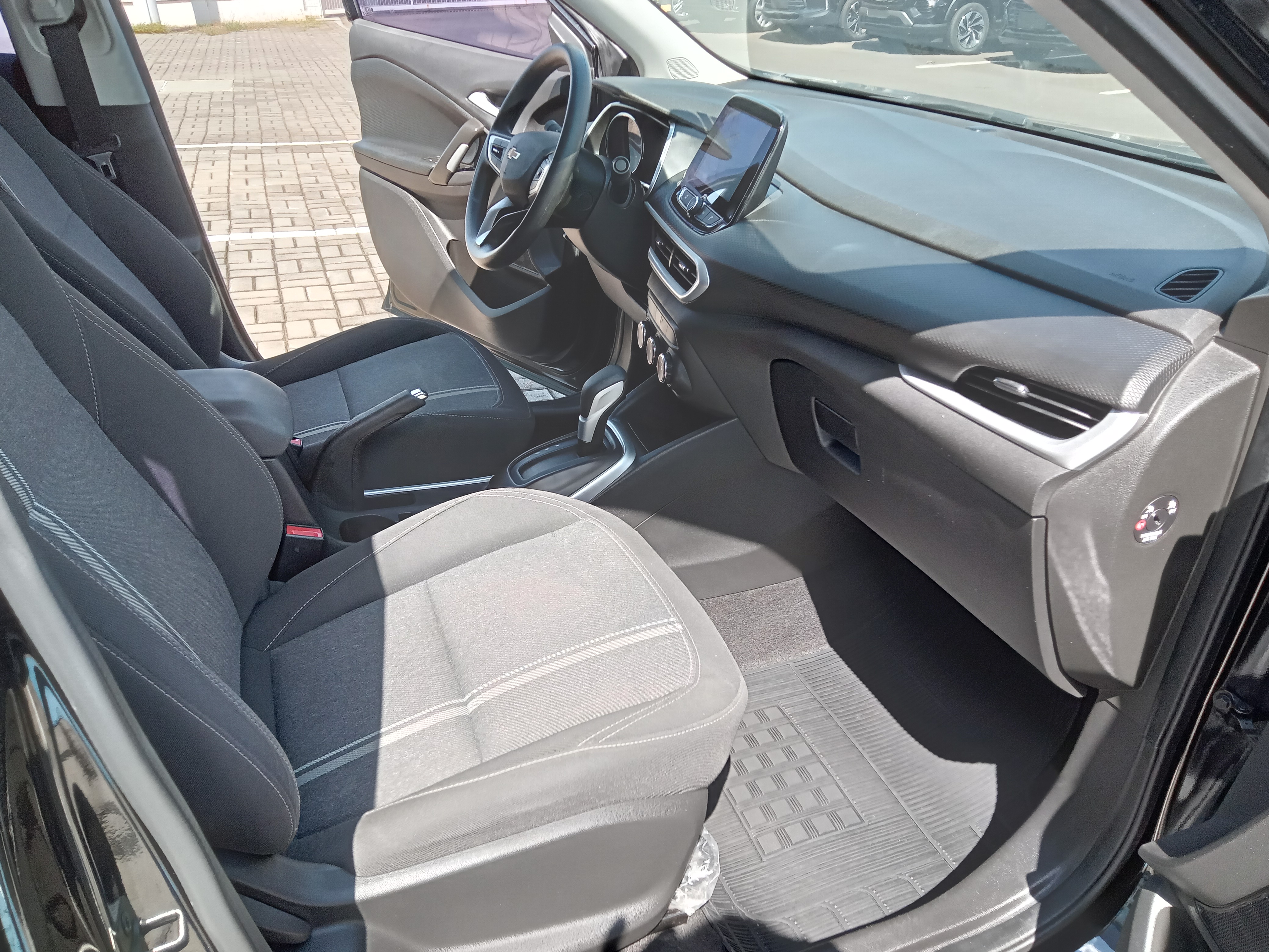 TRACKER 1.0 TURBO FLEX LT AUTOMÁTICO10