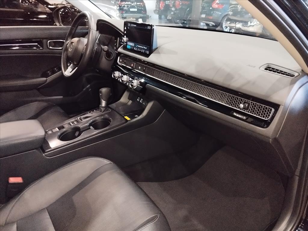 CIVIC 2.0 DI e:HEV TOURING e-CVT CIVIC 2.0 DI e:HEV TOURING e-CVT