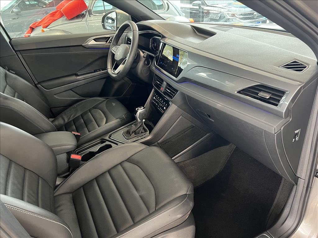 TAOS 1.4 250 TSI TOTAL FLEX HIGHLINE AUTOMÁTICO15