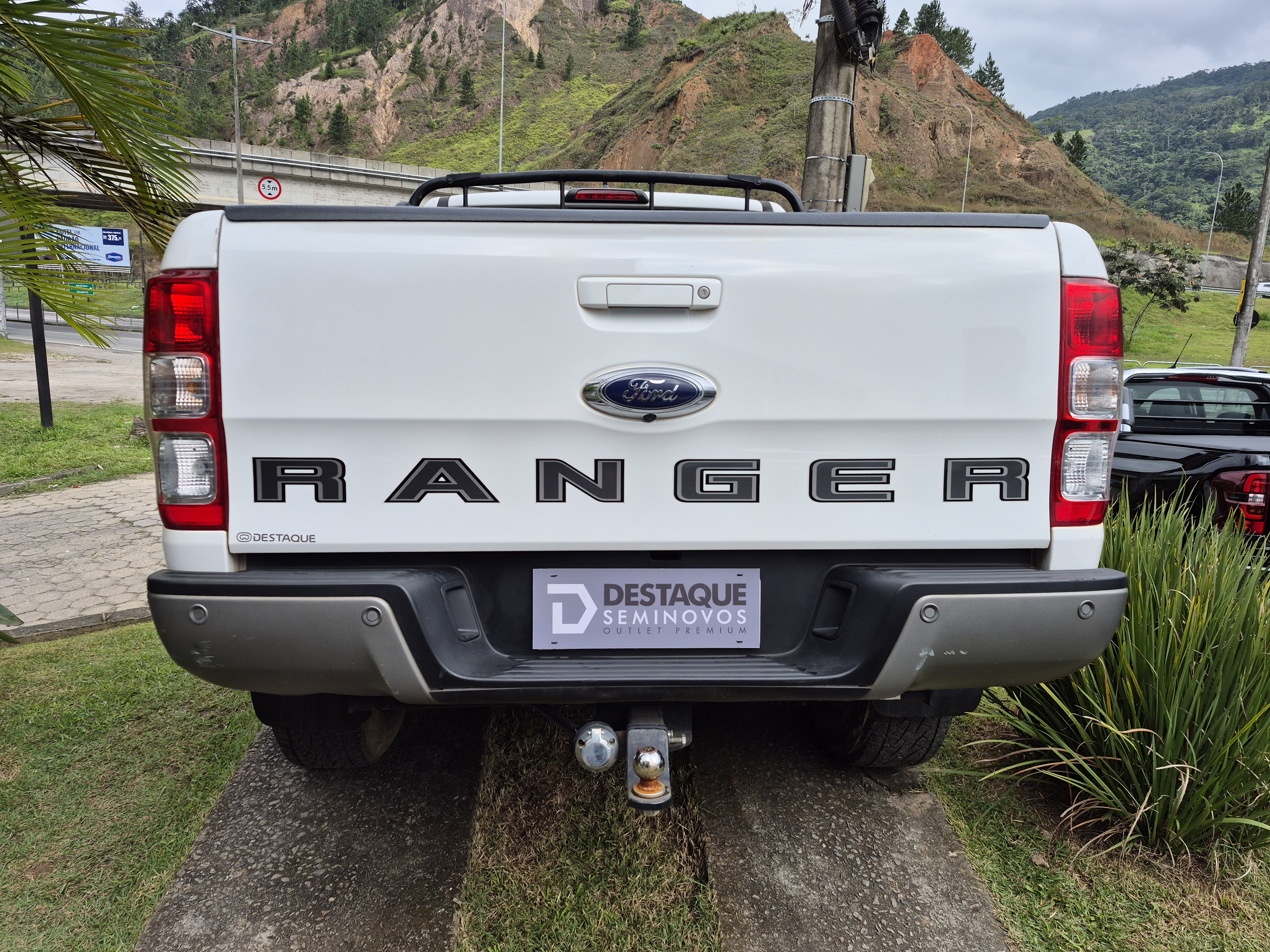 Foto ilustrativa do carro