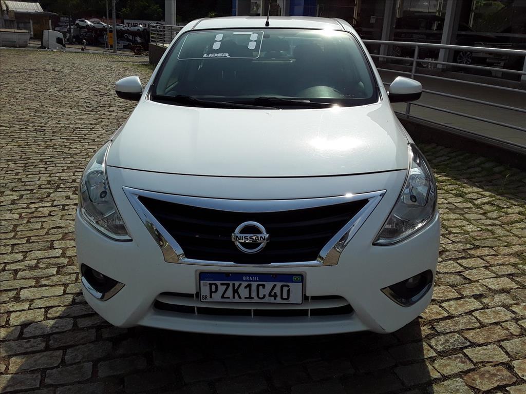 VERSA 1.6 16V FLEX SV 4P XTRONIC VERSA 1.6 16V FLEX SV 4P XTRONIC