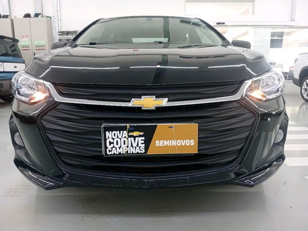 ONIX PLUS 1.0 TURBO FLEX AUTOMÁTICO4